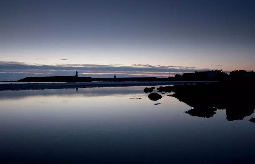 Aamiaismajoitus (B&B) One Shore Street