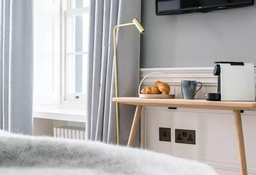 Aamiaismajoitus (B&B) One Shore Street