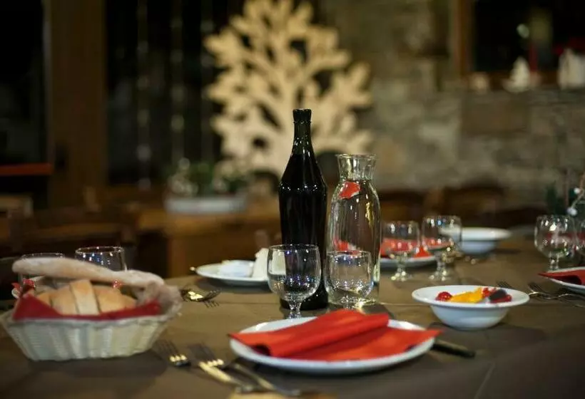 ホテル Agriturismo La Pedruscia