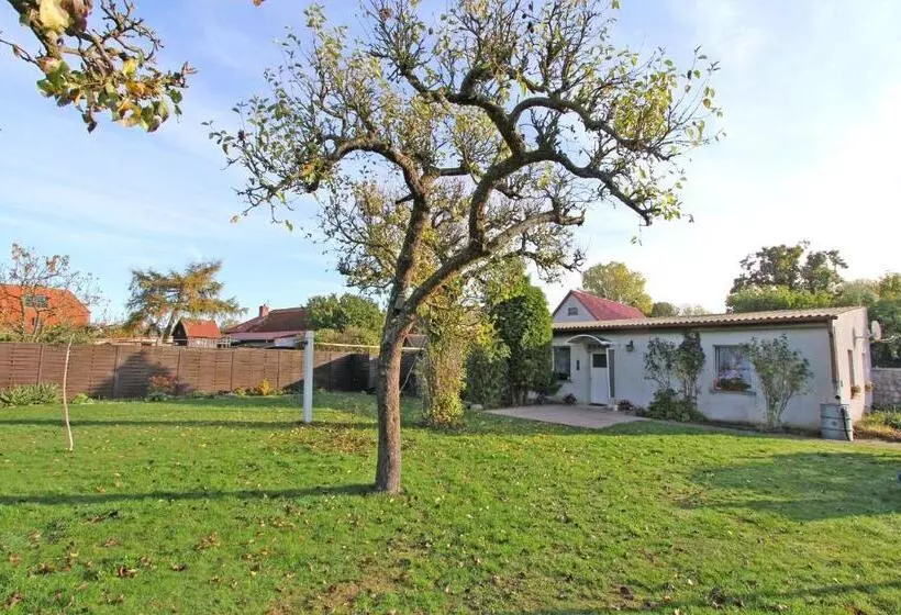 ホテル Ferienhaus Liepgarten Vorp 1001