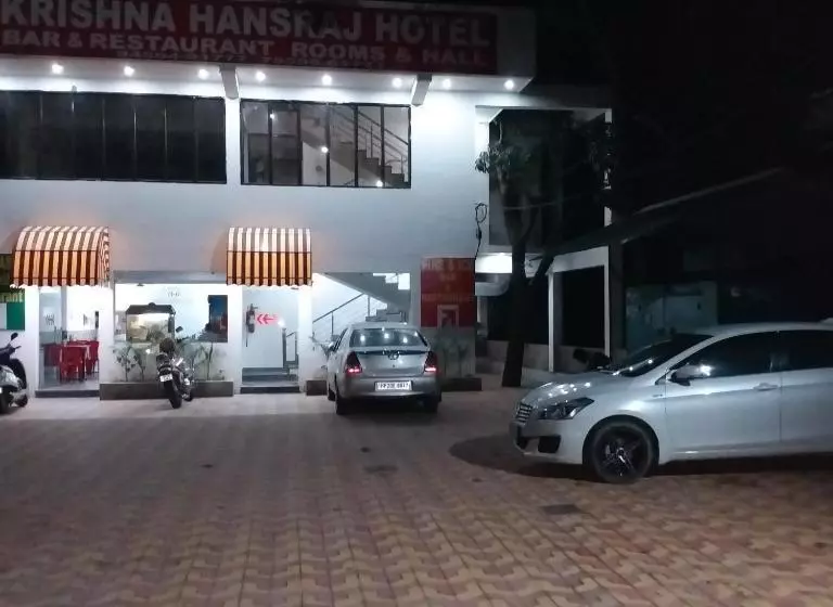 Hotel Krishna Hansraj