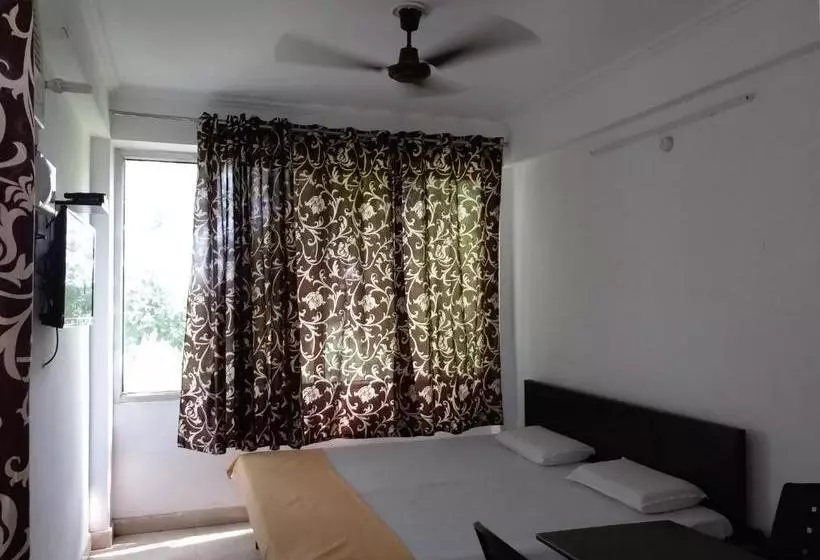 Hotel Krishna Hansraj