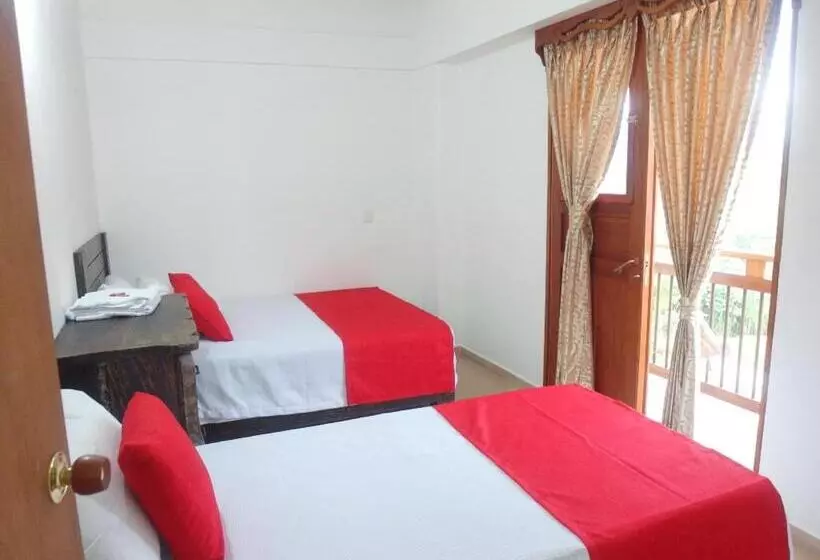 ホテル Madre Laura Jericó