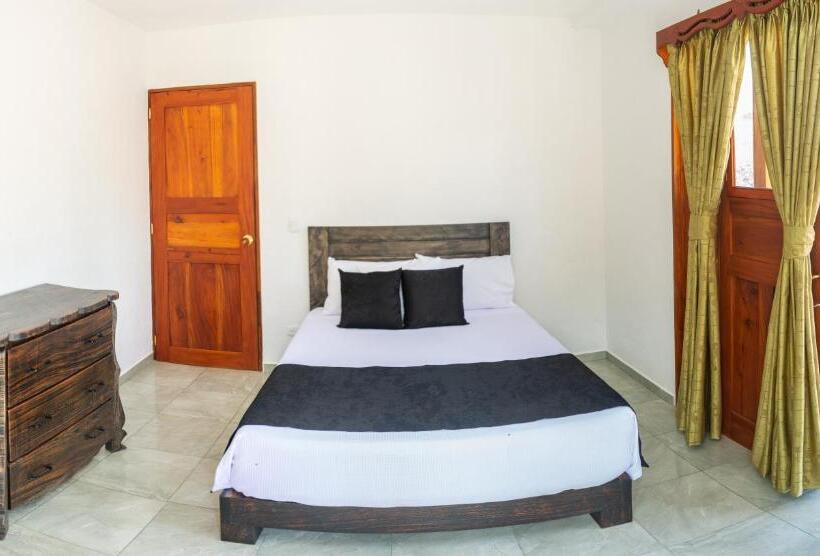 Otel Madre Laura Jericó