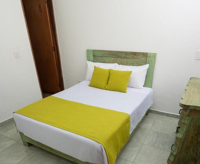 Otel Madre Laura Jericó