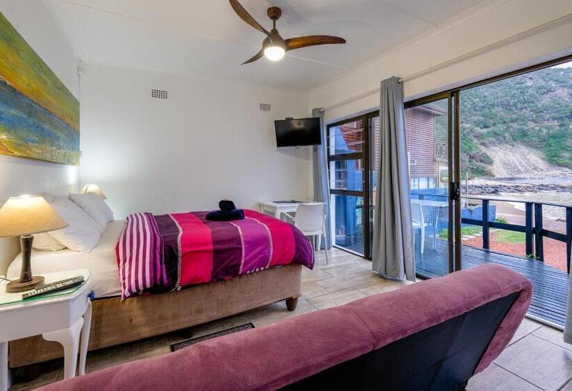 فندق Silver Spray Beach Accommodation