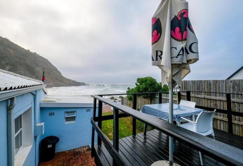 فندق Silver Spray Beach Accommodation