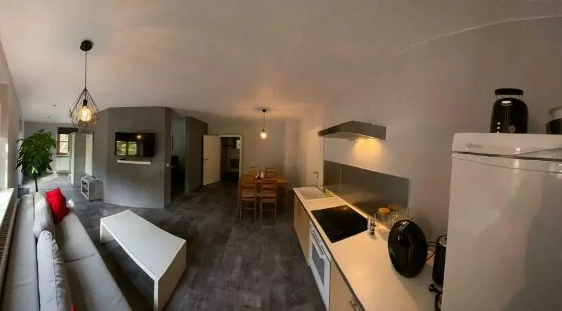 Moderne Pension Vonbartsch Mit Ladestation In Der Sächsischen Schweiz