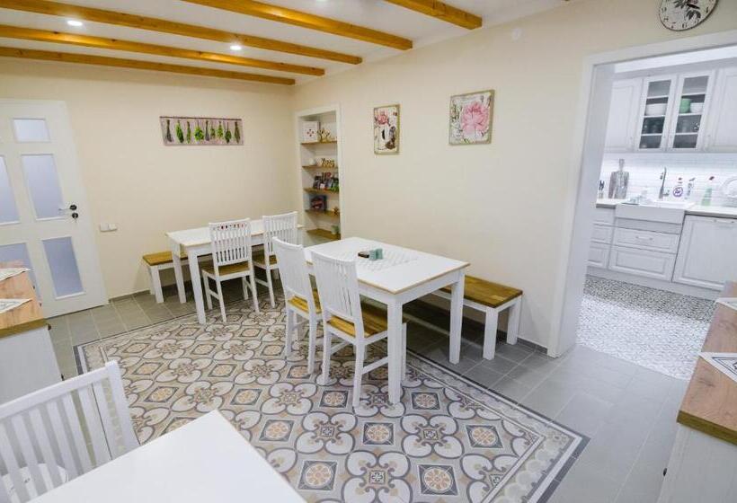 Panzió Guesthouse Sam