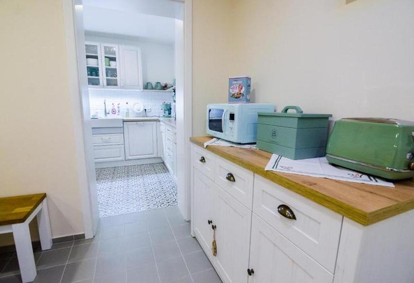 Panzió Guesthouse Sam