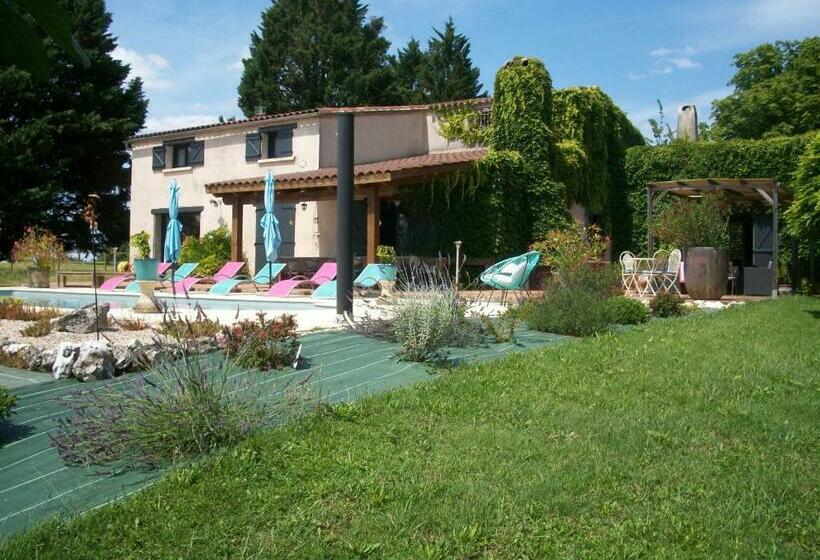 פנסיון Le Pré Joli