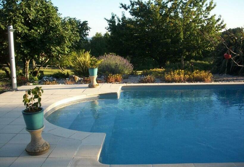 פנסיון Le Pré Joli