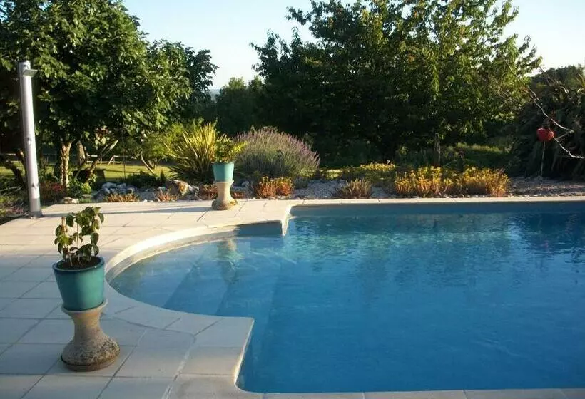 ペンション Le Pré Joli