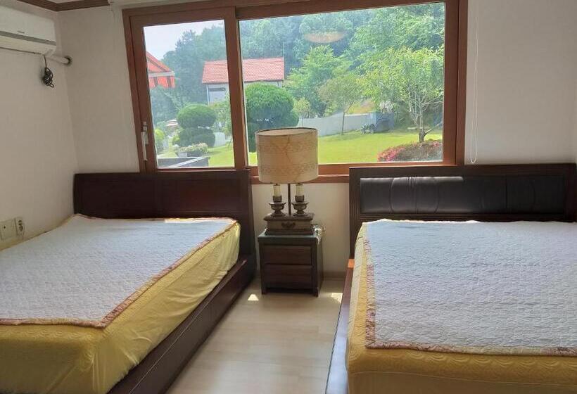 פנסיון Namhea German Village Beethoven House