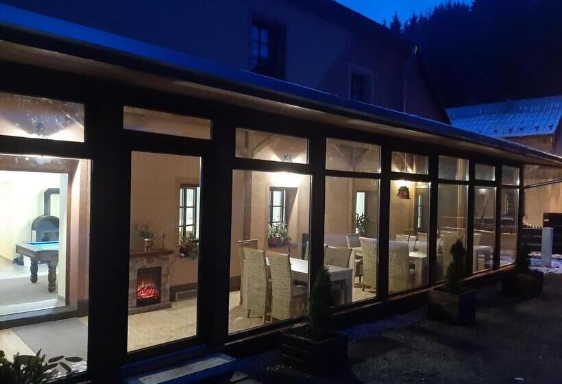 بنسيون Wellness Penzion Stonozka