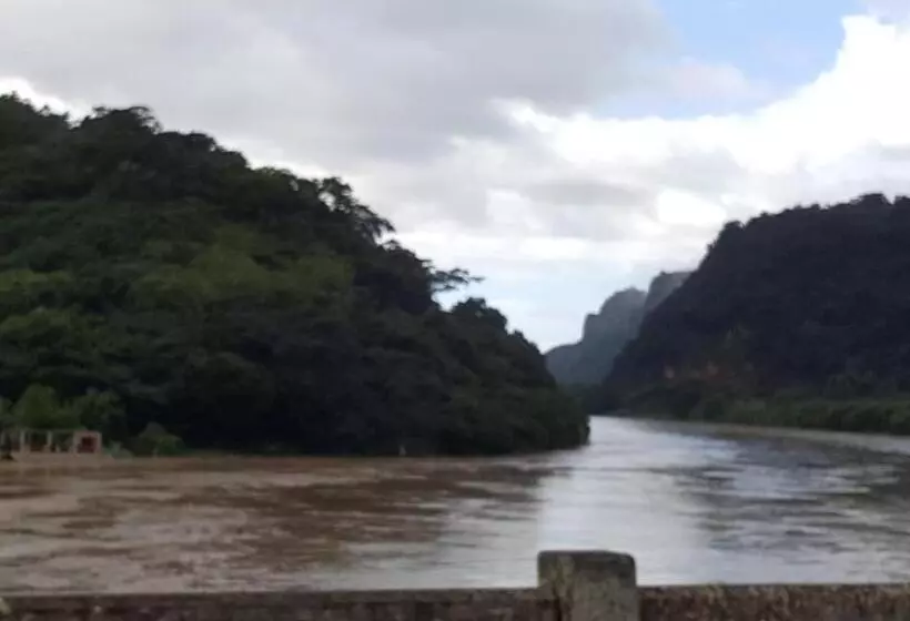 Majatalo Tranquility Psj