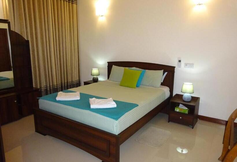 بنسيون Water Park Residencies