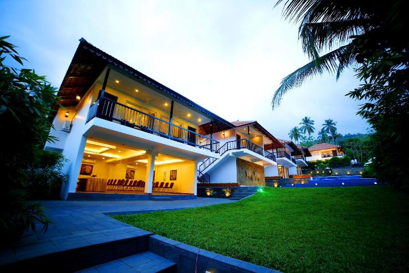 Kurort  Athirapally Green Trees