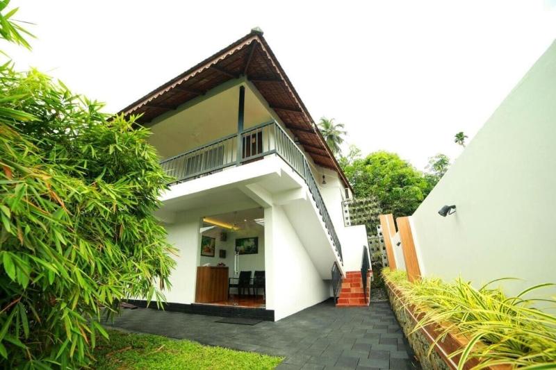 Kurort  Athirapally Green Trees