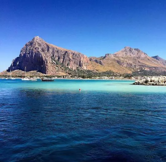 تختخواب و صبحانه In Sicilia Da Ciro