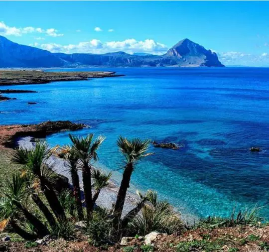 تختخواب و صبحانه In Sicilia Da Ciro