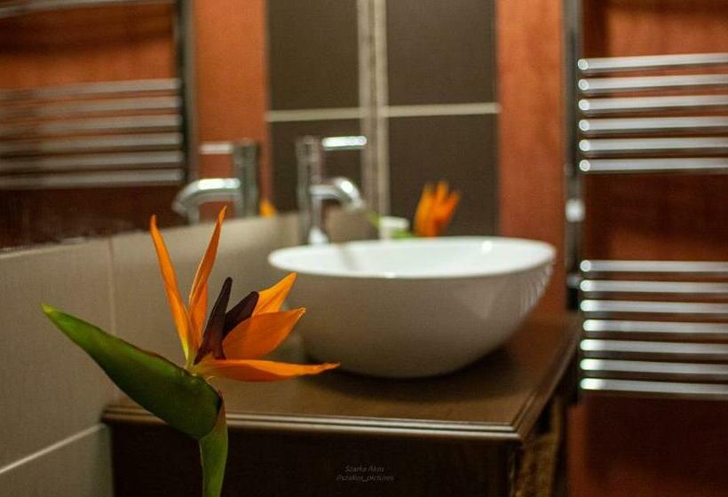 צימר Pollushof Panzió és étterem