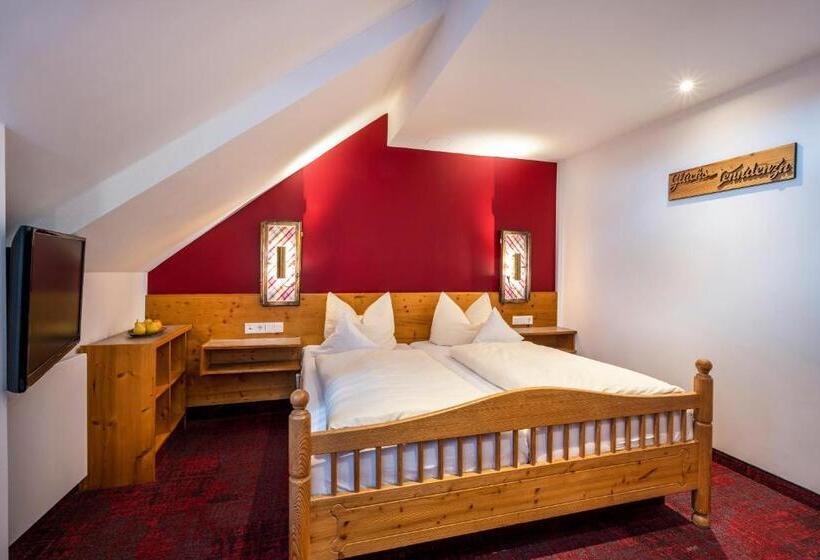 Hotelli Am Haslinger Hof