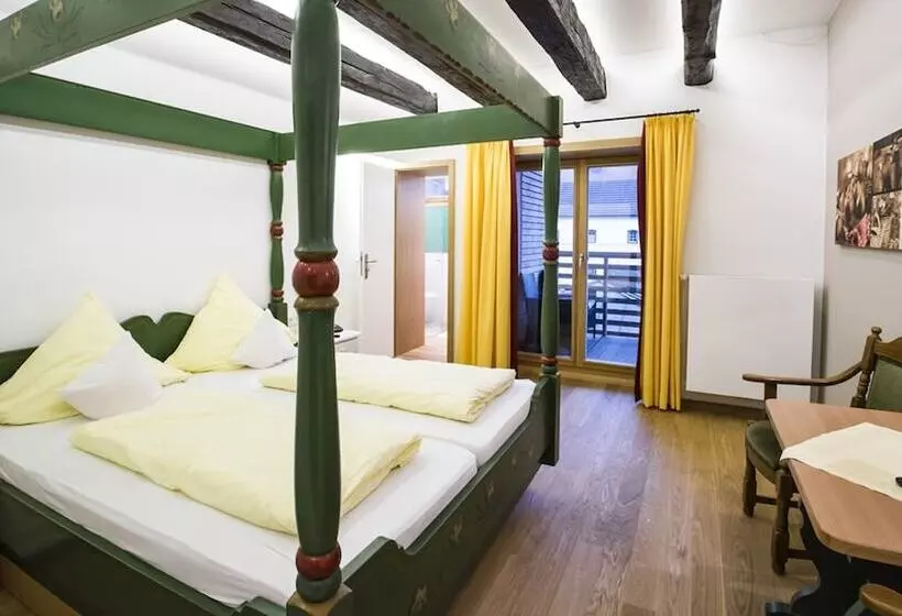 ホテル Am Haslinger Hof