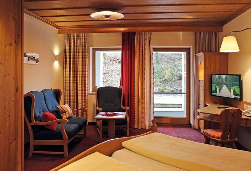 Hotelli Am Haslinger Hof