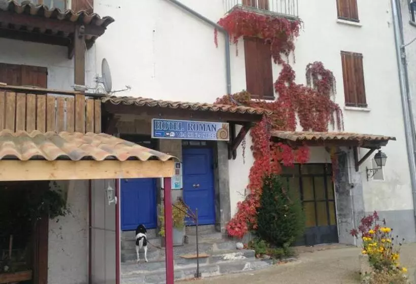Hotelli Auberge Roman