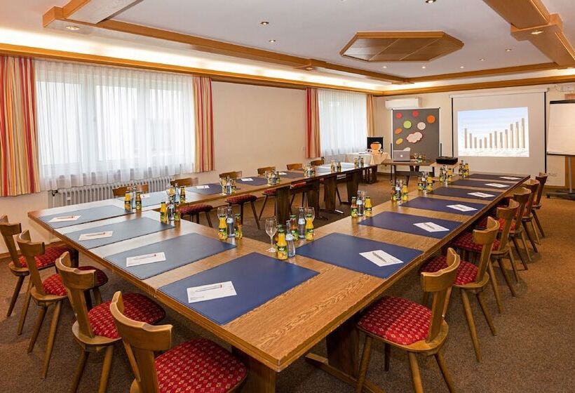 Gasthof Hotel Zum Ochsen Gmbh