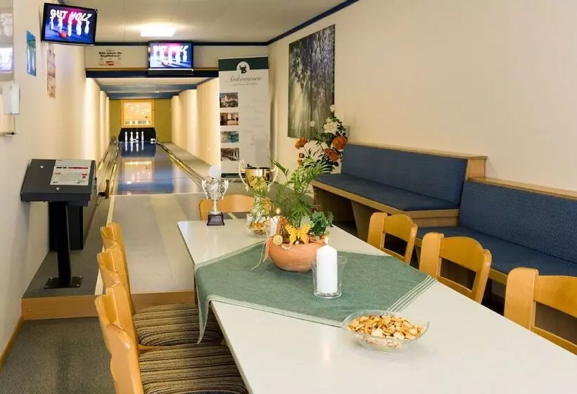 Gasthof   Hotel Zum Ochsen Gmbh