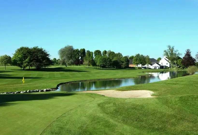 Hotelli Golf De Pierpont