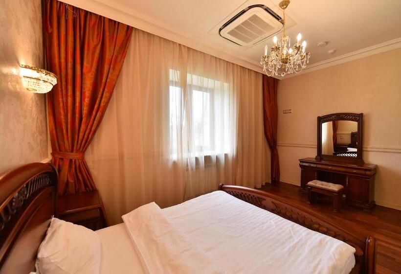 فندق Koncha Zaspa Park