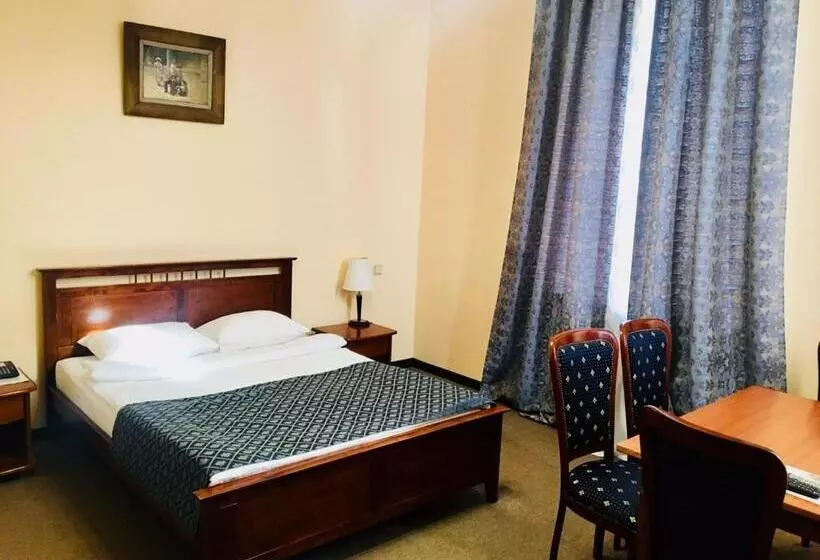 ホテル Koncha Zaspa Park