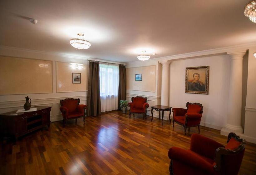 فندق Koncha Zaspa Park