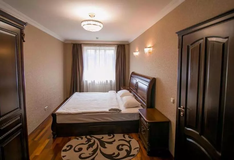 ホテル Koncha Zaspa Park