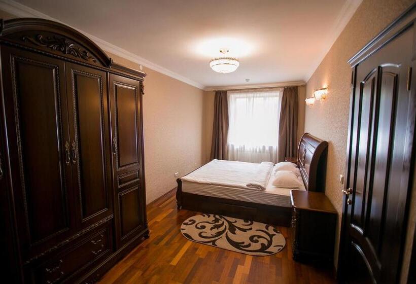 فندق Koncha Zaspa Park