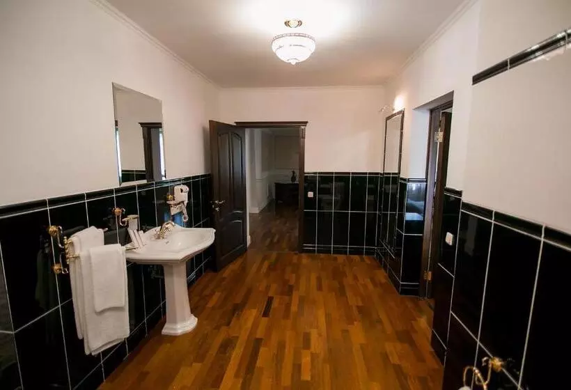 ホテル Koncha Zaspa Park