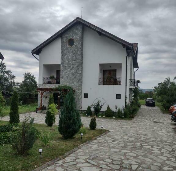 Hotel Pensiunea Codruta