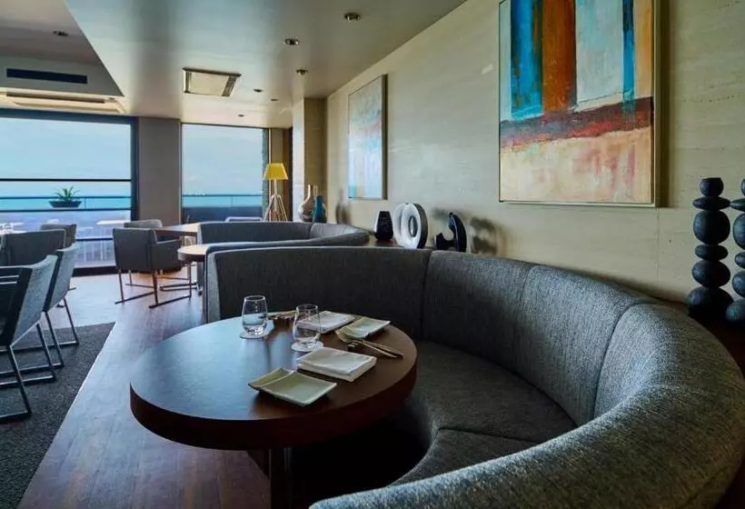 Hotelli Scapes The Suite