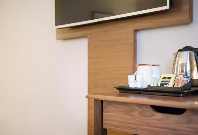 Hotelli The Beach Arms By Innkeeper S Collection