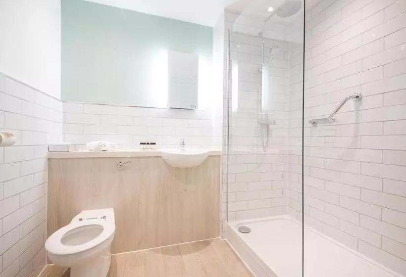 Hotelli The Beach Arms By Innkeeper S Collection