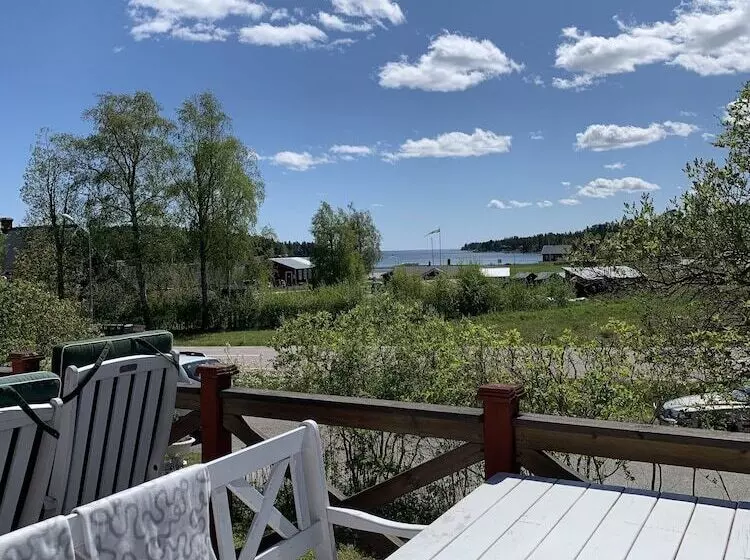 Mellanfjardens Pensionat