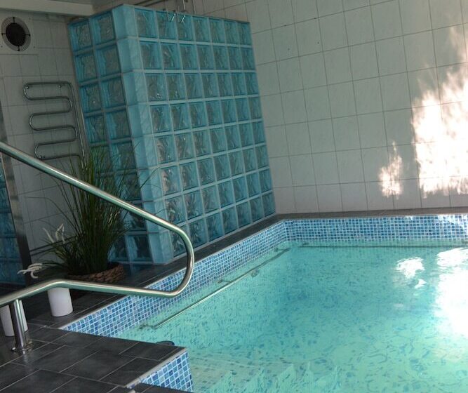 Mellanfjardens Pensionat