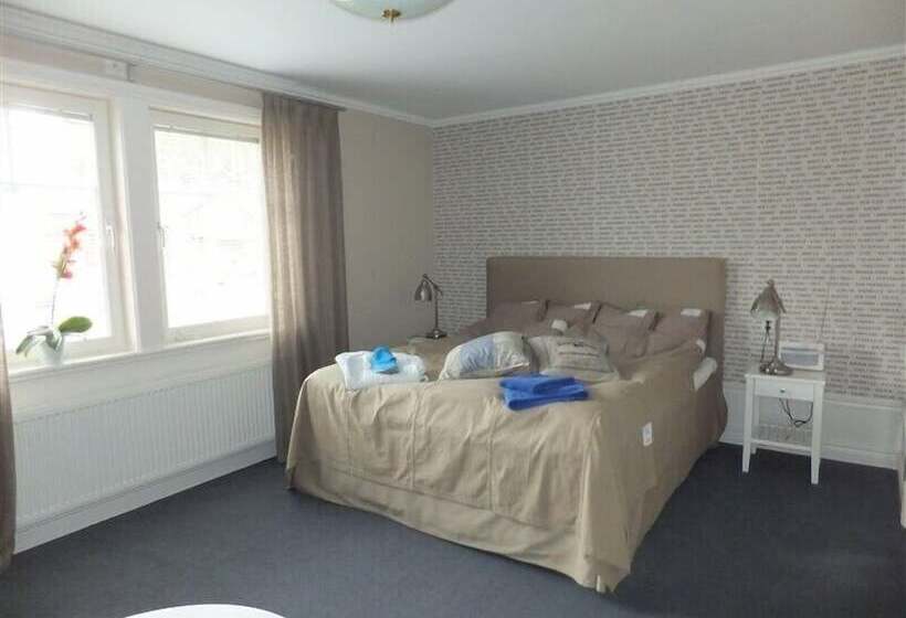 Mellanfjardens Pensionat