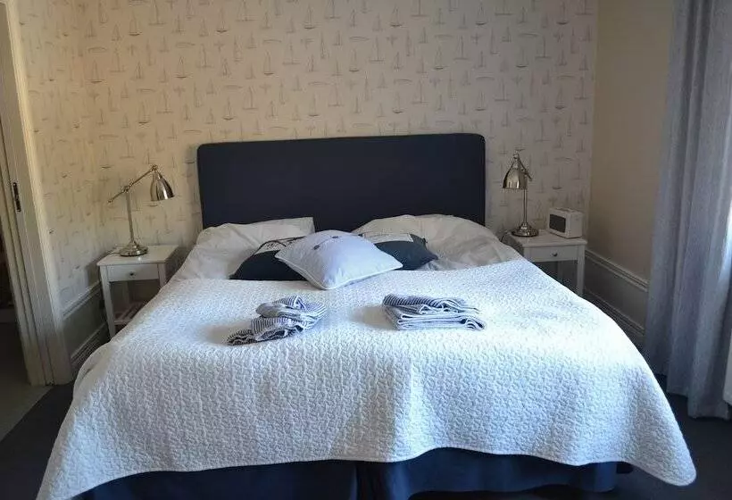 Mellanfjardens Pensionat