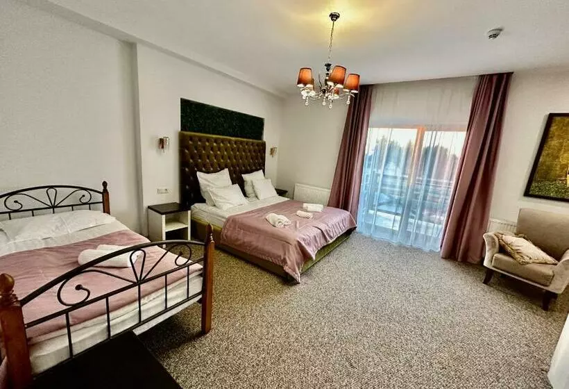 Majatalo Art Boutique Chalet