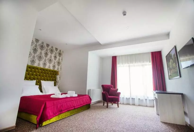 Majatalo Art Boutique Chalet