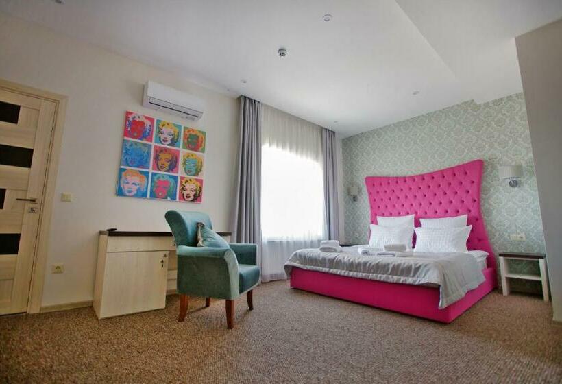 펜션 Art Boutique Chalet